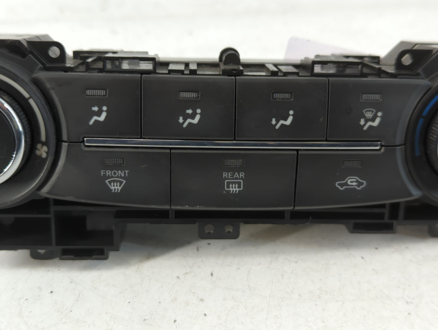 2017-2019 Nissan Sentra Climate Control Module Temperature AC/Heater Replacement P/N:275004AT2A Fits Fits 2017 2018 2019 OEM