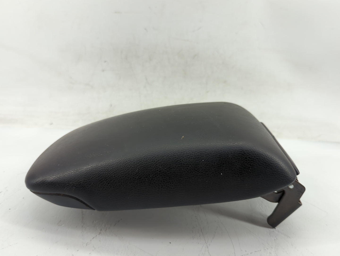 2018-2019 Nissan Sentra Center Console Armrest Cover Lid Fits Fits 2018 2019 OEM Used Auto Parts - Oemusedautoparts1.com
