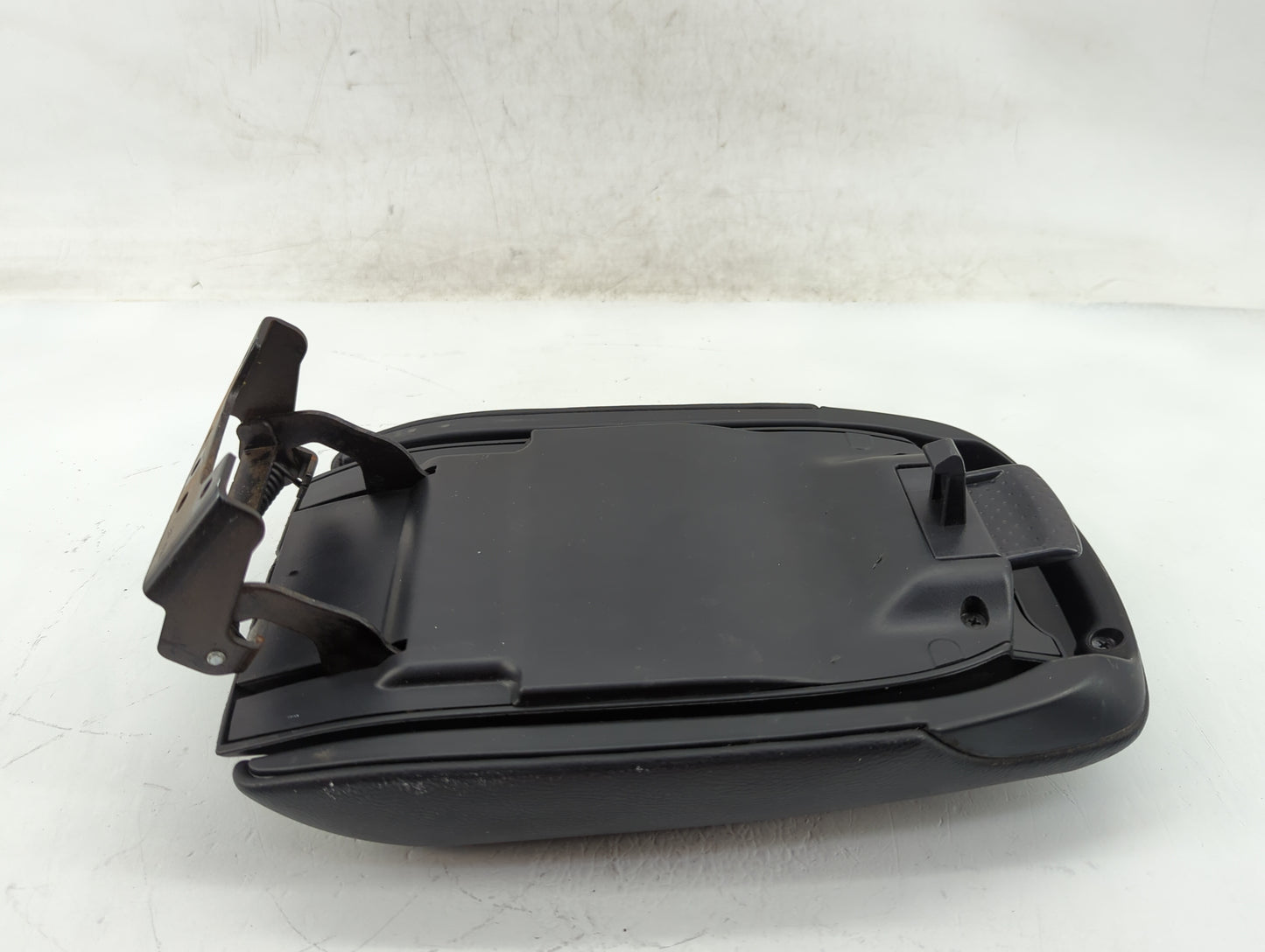 2018-2019 Nissan Sentra Center Console Armrest Cover Lid Fits Fits 2018 2019 OEM Used Auto Parts - Oemusedautoparts1.com