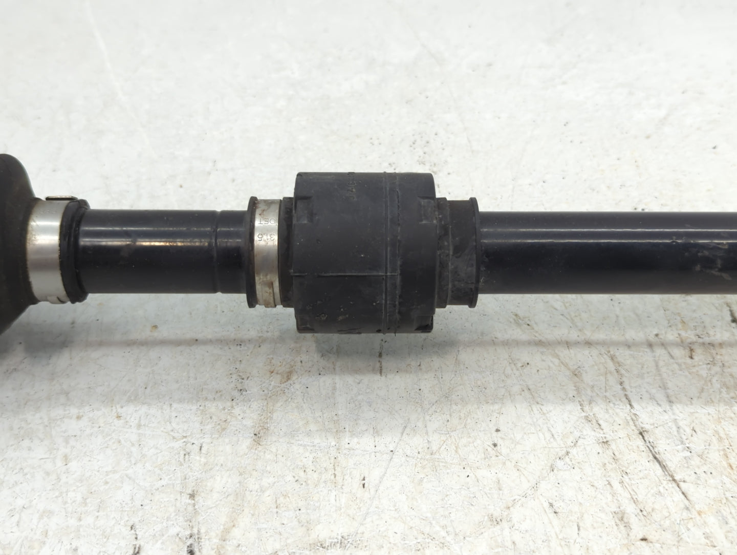 2013-2019 Nissan Sentra Axle Shaft Front Passenger Cv C/v - Oemusedautoparts1.com