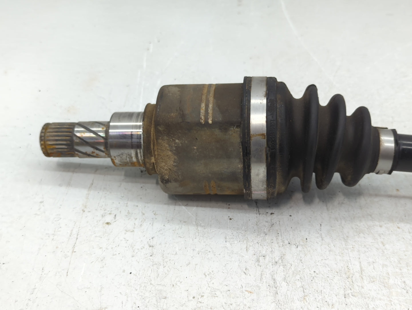 2013-2019 Nissan Sentra Axle Shaft Front Passenger Cv C/v - Oemusedautoparts1.com