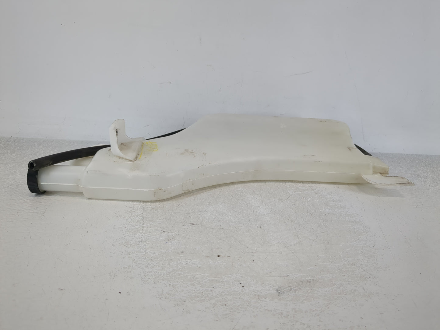 2013-2019 Nissan Sentra Radiator Coolant Overflow Expansion Tank Bottle - Oemusedautoparts1.com