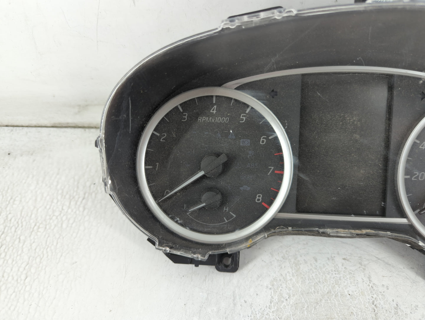 2016-2019 Nissan Sentra Instrument Cluster Speedometer Gauges P/N:248105UD1A Fits Fits 2016 2017 2018 2019 OEM Used Auto Par
