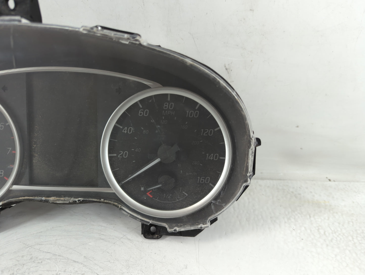2016-2019 Nissan Sentra Instrument Cluster Speedometer Gauges P/N:248105UD1A Fits Fits 2016 2017 2018 2019 OEM Used Auto Par