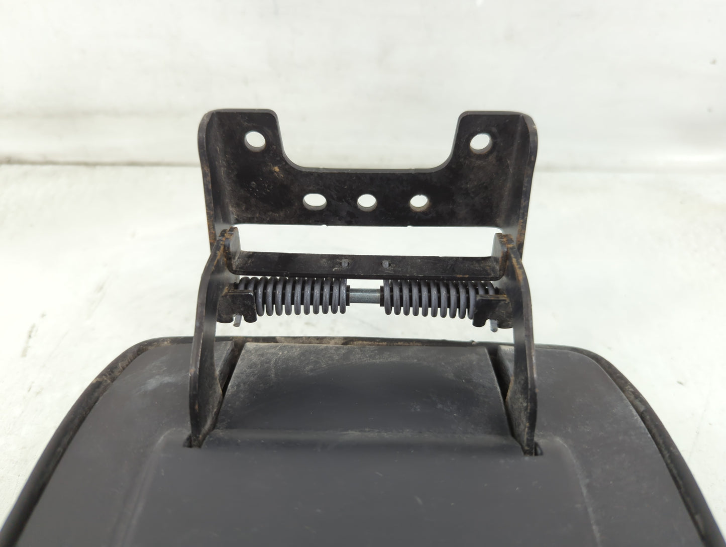 2019 Nissan Sentra Center Console Armrest Cover Lid Fits OEM Used Auto Parts - Oemusedautoparts1.com