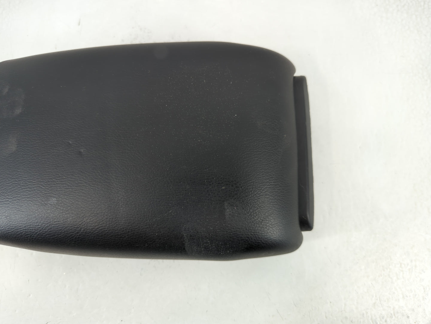 2019 Nissan Sentra Center Console Armrest Cover Lid Fits OEM Used Auto Parts - Oemusedautoparts1.com
