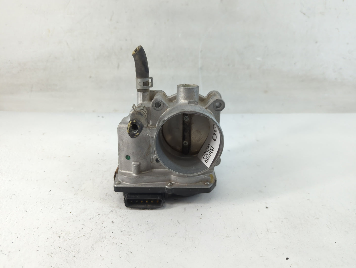 2013-2019 Nissan Sentra Throttle Body P/N:3RA60-01 E Fits Fits 2013 2014 2015 2016 2017 2018 2019 OEM Used Auto Parts - Oemu