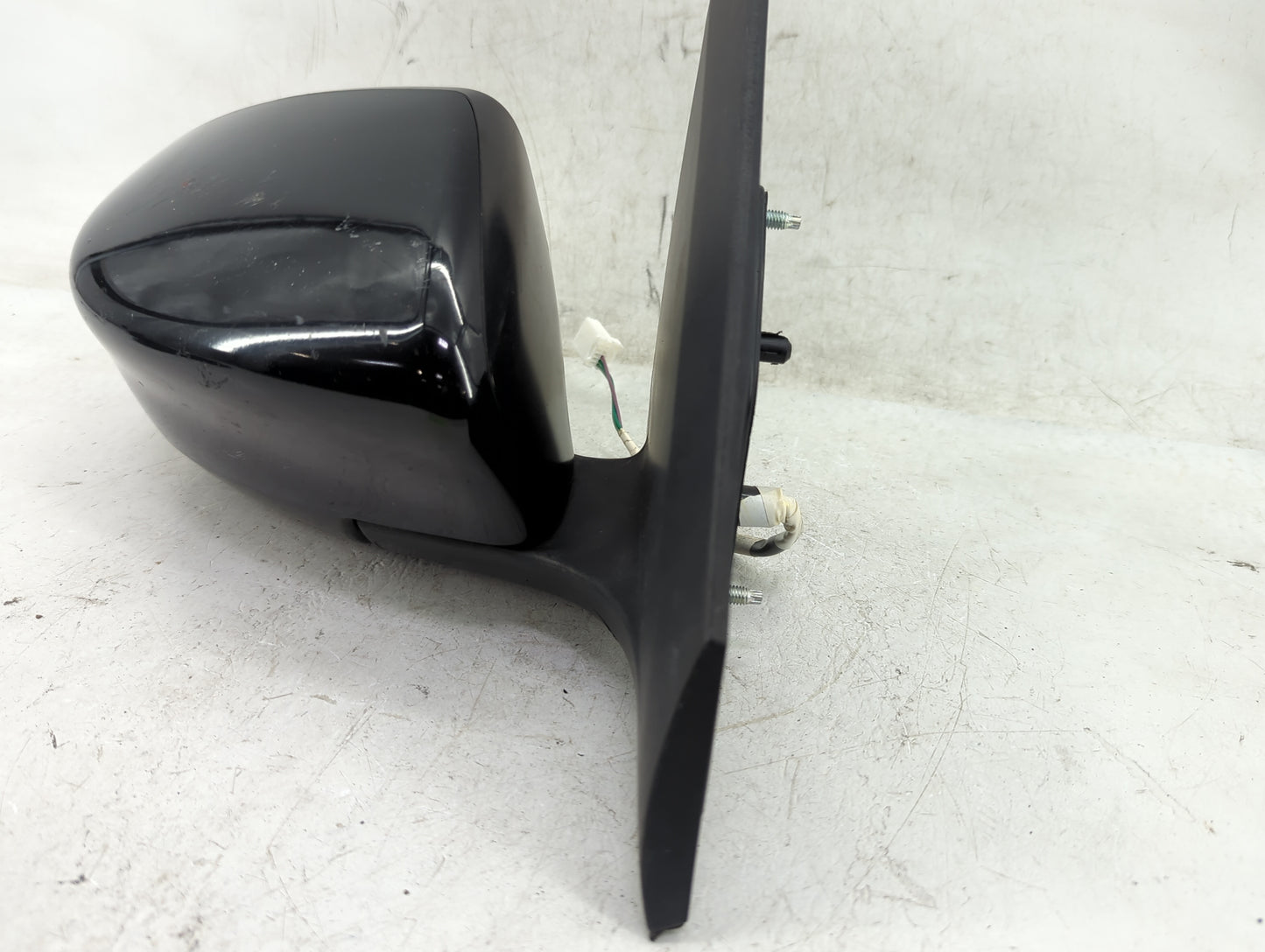 2016-2019 Nissan Sentra Passenger Side View Mirror - Right Door Mirror OEM Used - Oemusedautoparts1.com