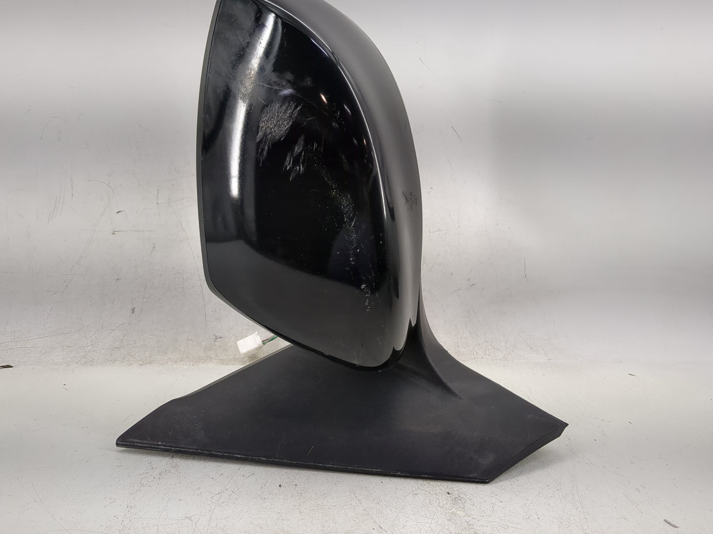 2016-2019 Nissan Sentra Driver Side View Mirror - Left Door Mirror OEM Used - Oemusedautoparts1.com