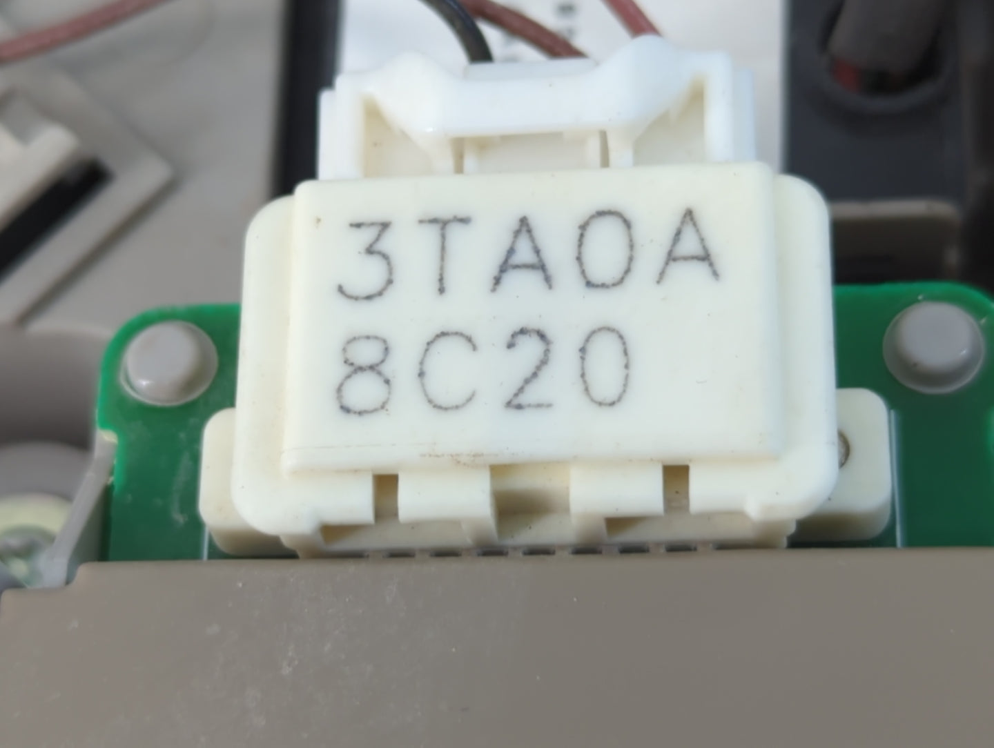 2019 Nissan Sentra Overhead Roof Console - Oemusedautoparts1.com