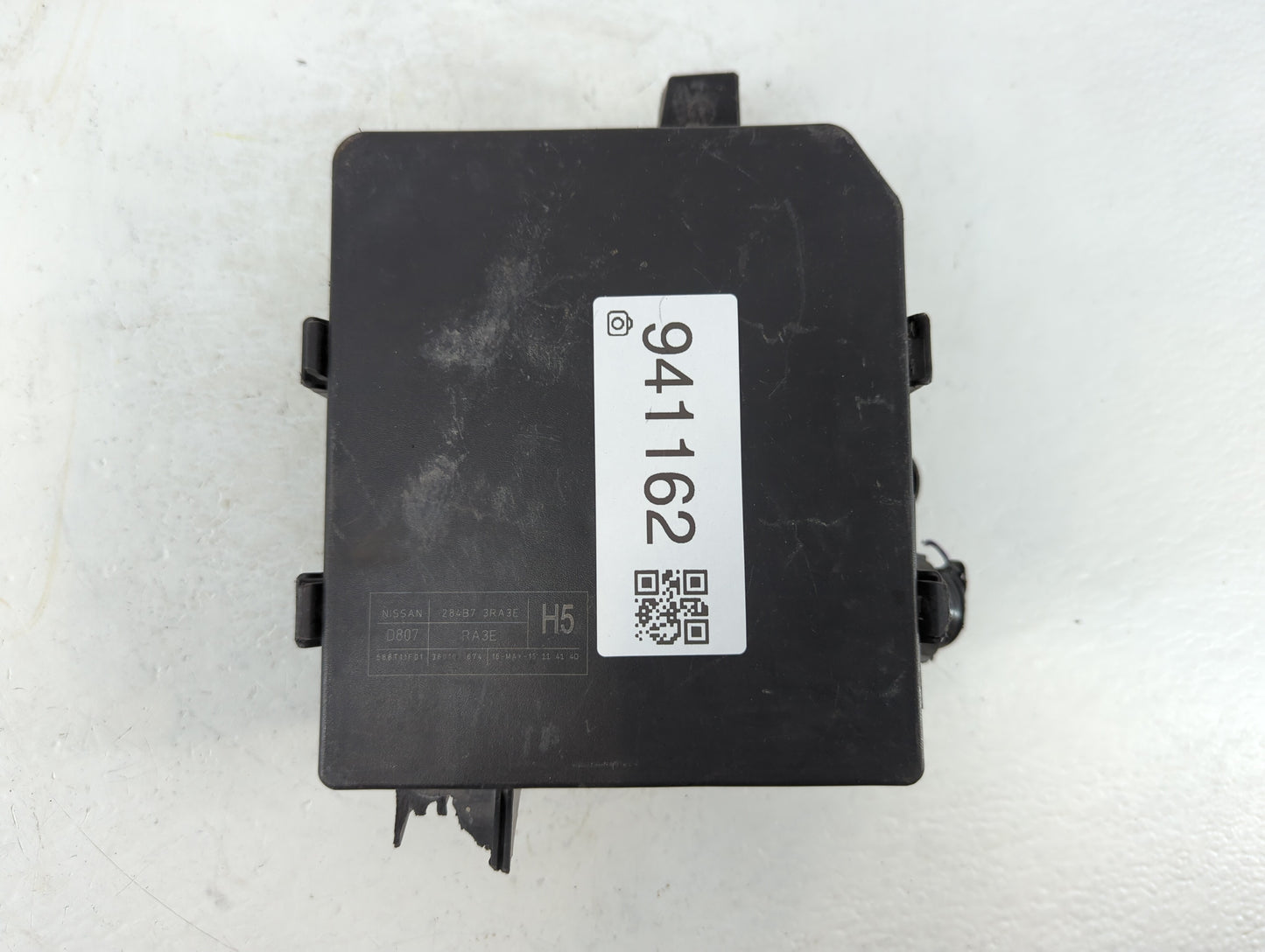 2013-2019 Nissan Sentra Fusebox Fuse Box Panel Relay Module P/N:284B7 3RA3E Fits Fits 2013 2014 2015 2016 2017 2018 2019 OEM