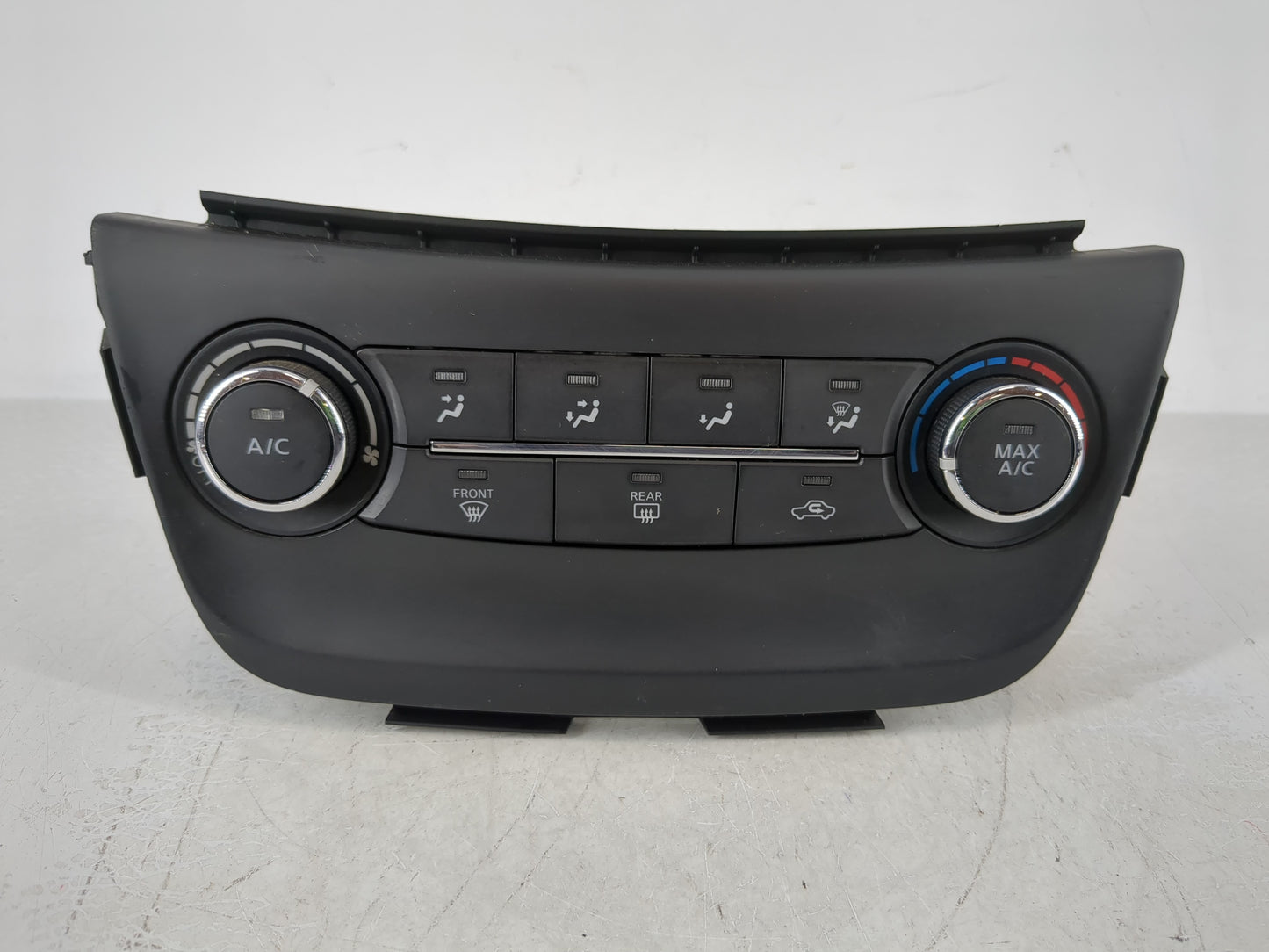 2017-2019 Nissan Sentra Climate Control Module Temperature AC/Heater Replacement Fits Fits 2017 2018 2019 OEM Used Auto Part