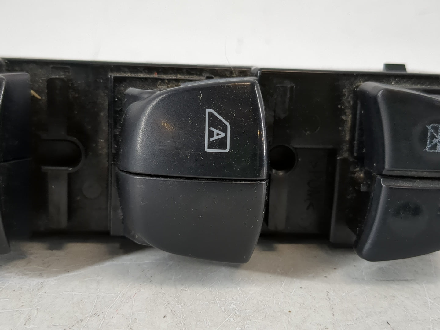 2013-2019 Nissan Sentra Master Power Window Switch Replacement Driver Side Left P/N:25401 3SH1A Fits OEM Used Auto Parts - O