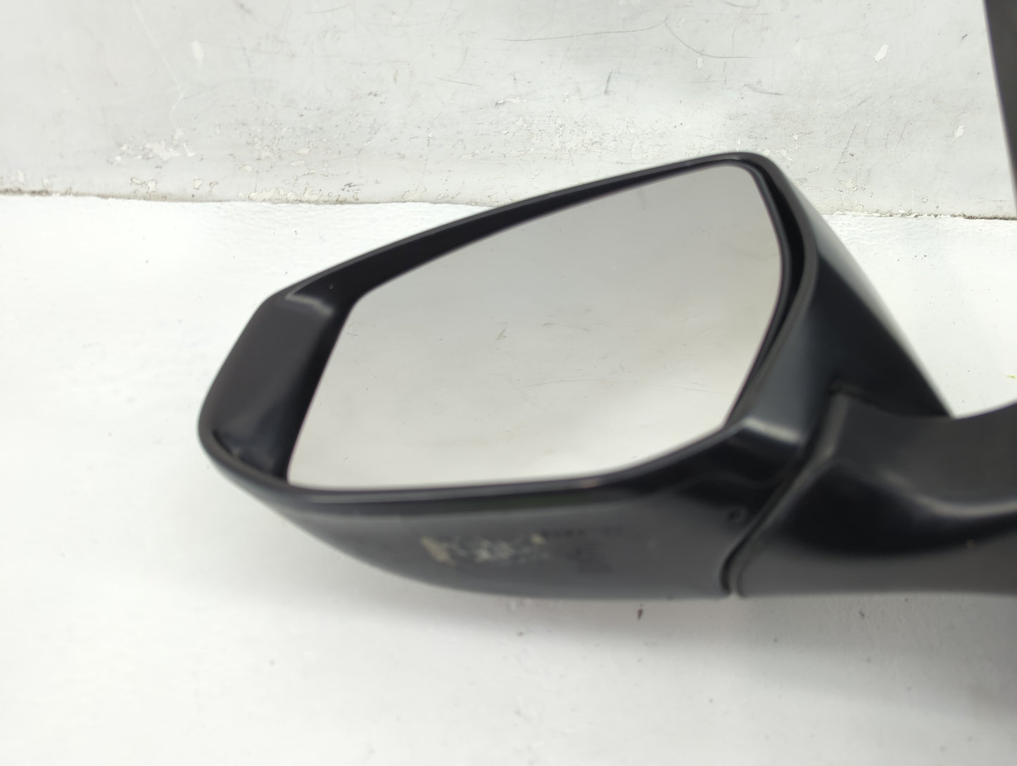 2016-2019 Nissan Sentra Driver Side View Mirror - Left Door Mirror OEM Used - Oemusedautoparts1.com