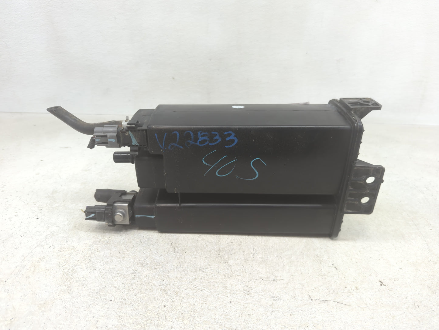 2019 Nissan Titan Fuel Vapor Charcoal Canister - Oemusedautoparts1.com