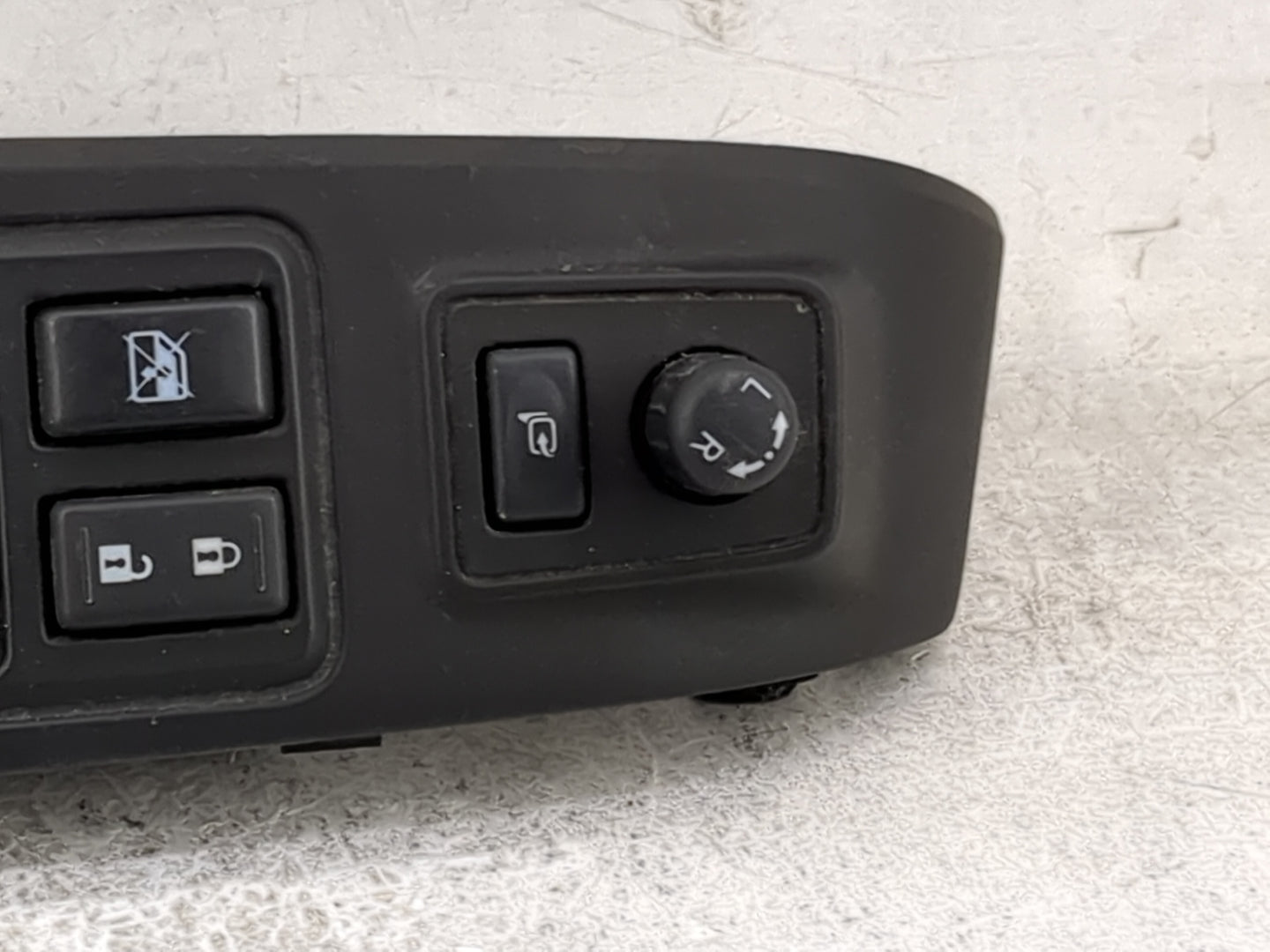 2016-2022 Nissan Titan Master Power Window Switch Replacement Driver Side Left P/N:25401 EZ10B Fits OEM Used Auto Parts - Oe