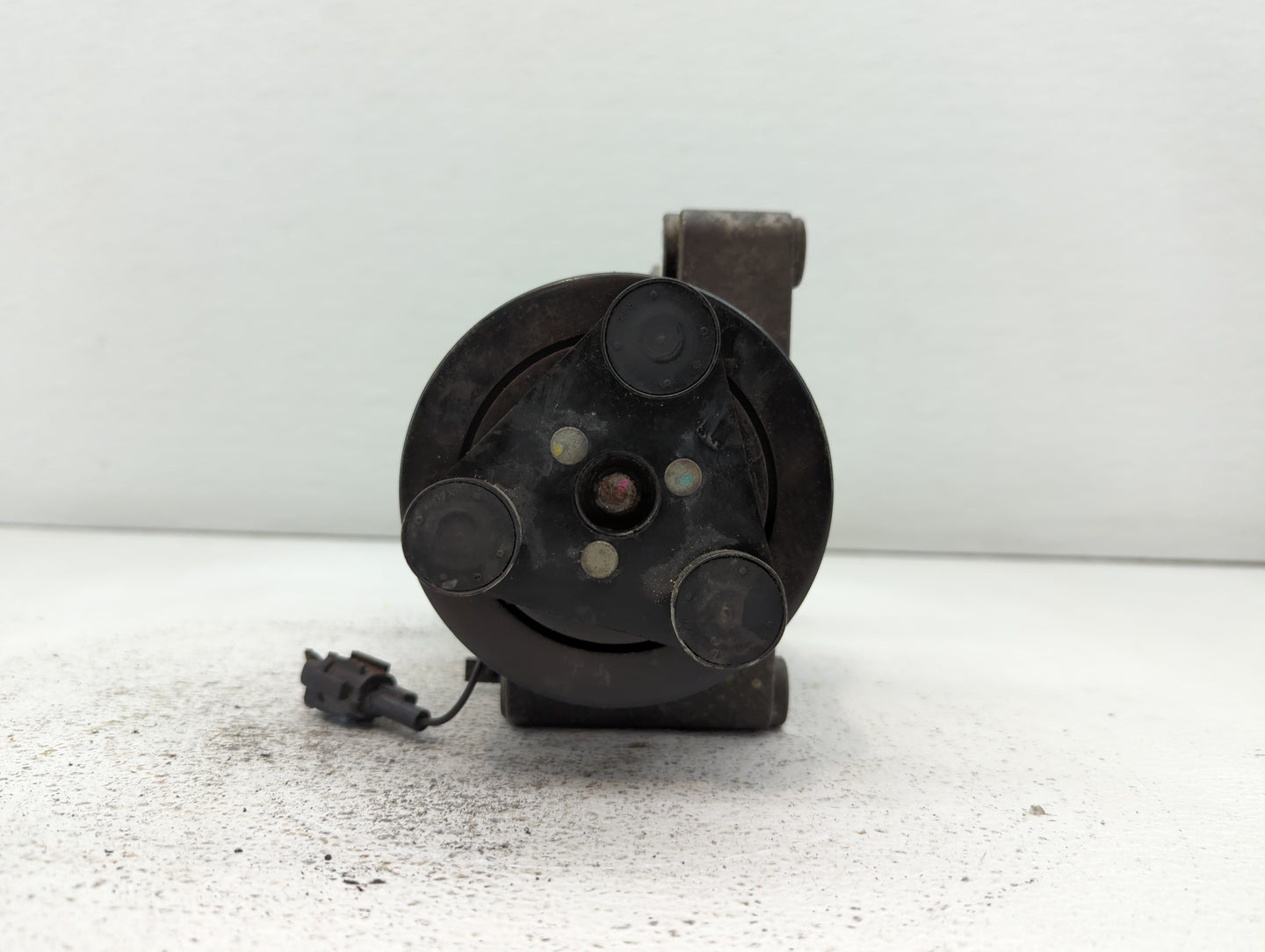 2019-2021 Nissan Titan Air Conditioning A/c Ac Compressor Oem - Oemusedautoparts1.com