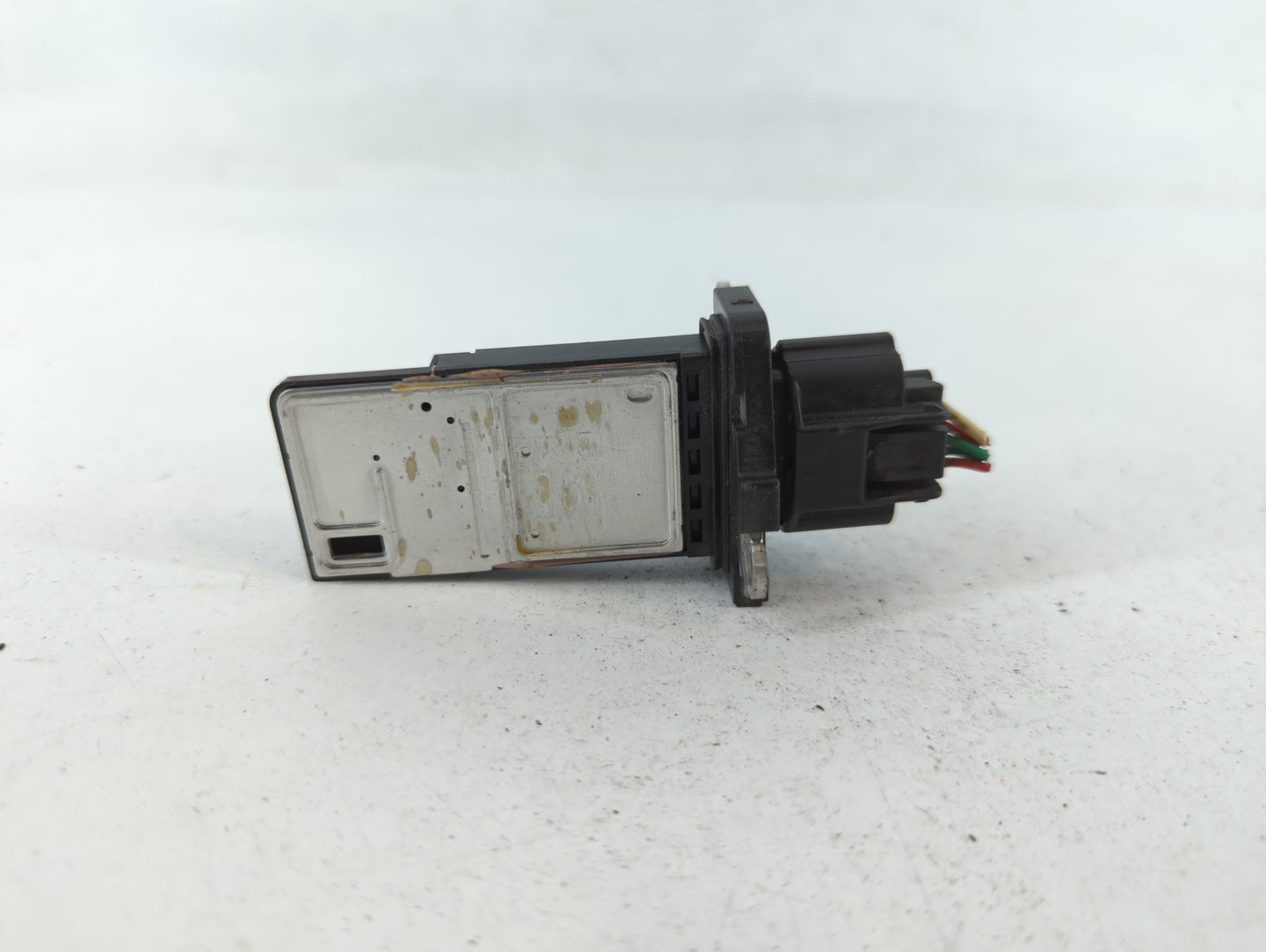 2004-2022 Nissan Titan Mass Air Flow Meter Maf - Oemusedautoparts1.com