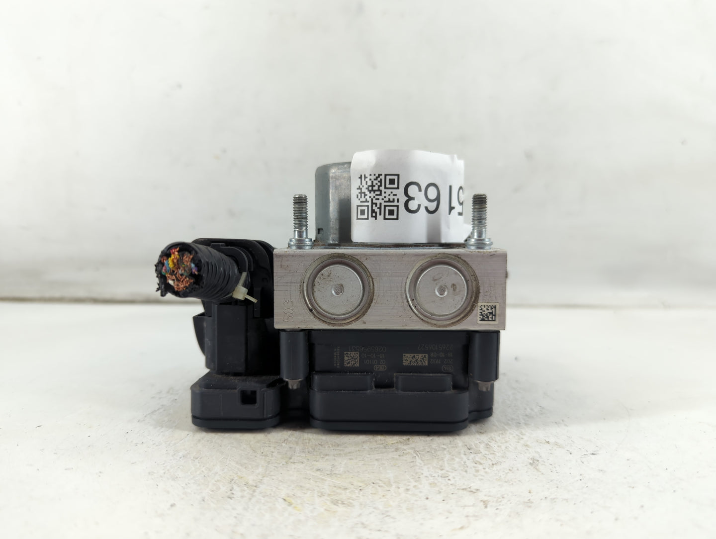 2015-2019 Nissan Versa ABS Pump Control Module Replacement P/N:47660 9KS0A Fits Fits 2015 2016 2017 2018 2019 OEM Used Auto 