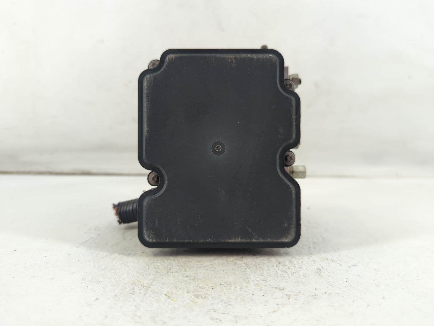 2015-2019 Nissan Versa ABS Pump Control Module Replacement P/N:47660 9KS0A Fits Fits 2015 2016 2017 2018 2019 OEM Used Auto 