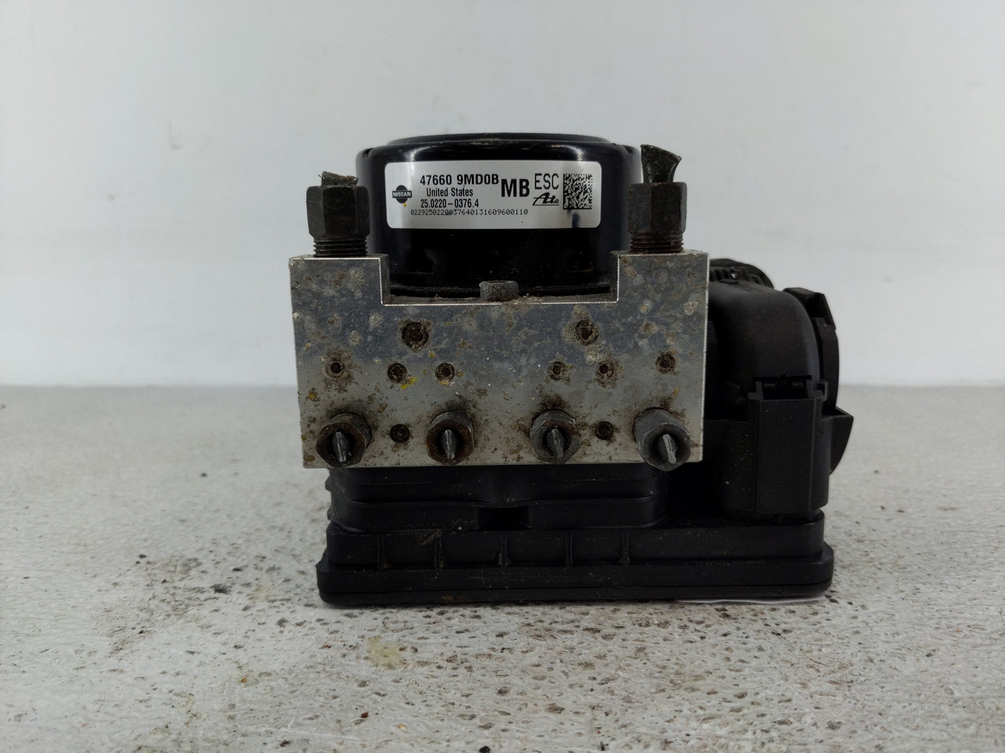 2015-2019 Nissan Versa ABS Pump Control Module Replacement P/N:47660 9MD0B Fits Fits 2015 2016 2017 2018 2019 OEM Used Auto 