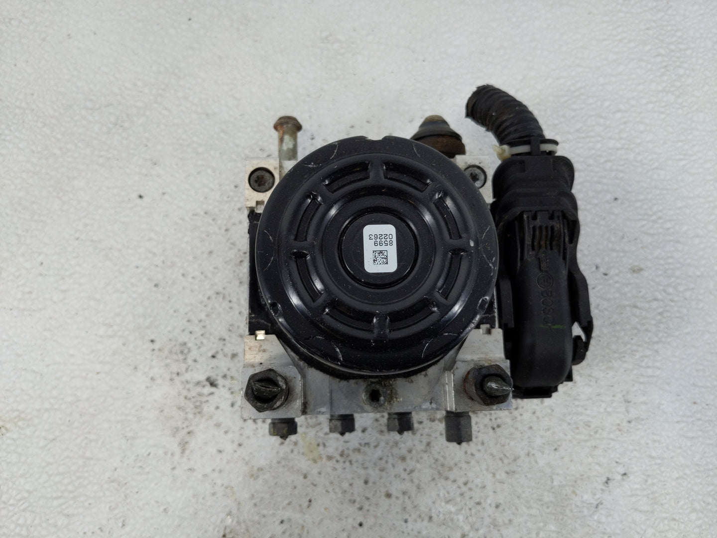2015-2019 Nissan Versa ABS Pump Control Module Replacement P/N:47660 9MD0B Fits Fits 2015 2016 2017 2018 2019 OEM Used Auto 