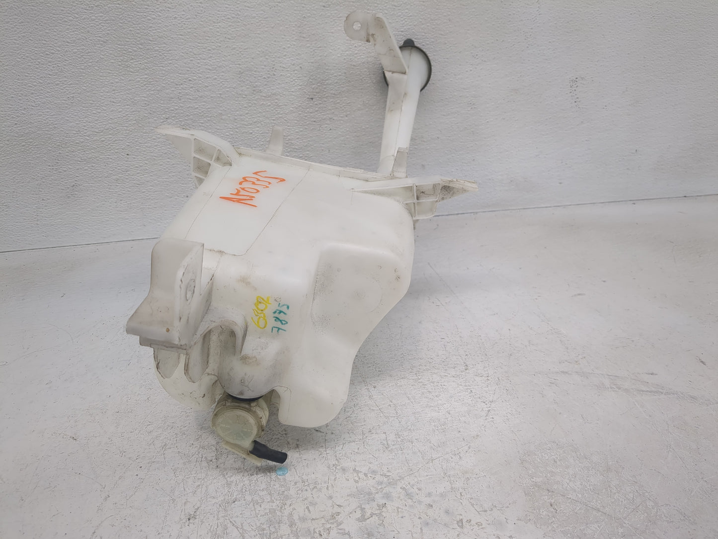 2012-2019 Nissan Versa Windshield Washer Fluid Reservoir Bottle Oem - Oemusedautoparts1.com