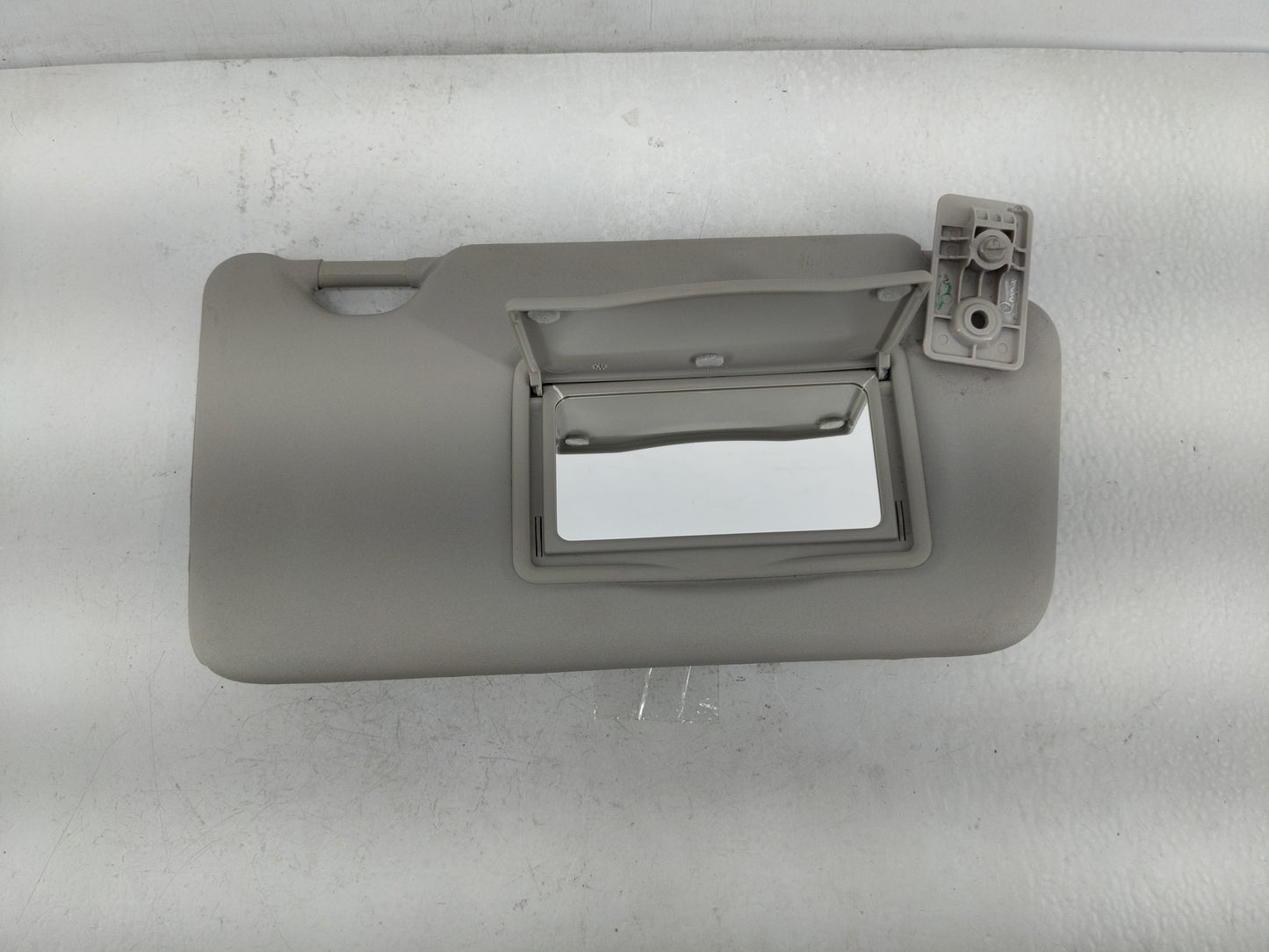 2016-2019 Nissan Versa Sun Visor Shade Replacement Passenger Right Mirror Fits Fits 2015 2016 2017 2018 2019 OEM Used Auto P
