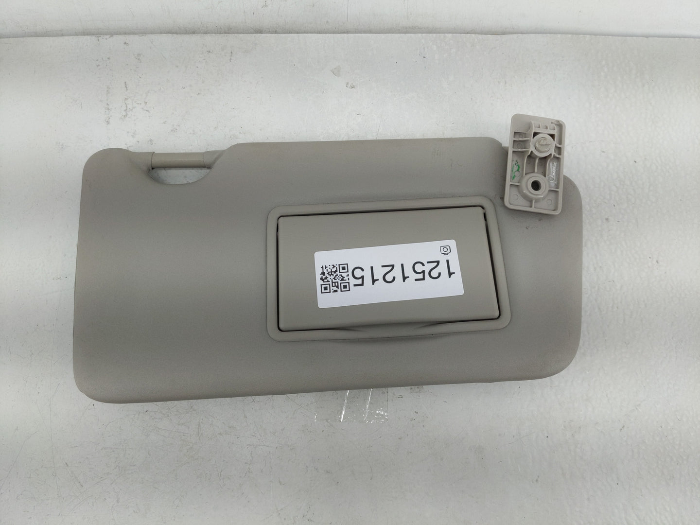 2016-2019 Nissan Versa Sun Visor Shade Replacement Passenger Right Mirror Fits Fits 2015 2016 2017 2018 2019 OEM Used Auto P