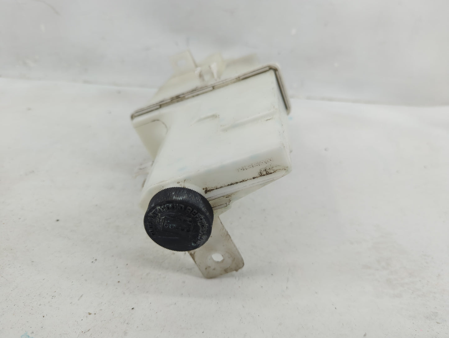 2013-2019 Nissan Versa Radiator Coolant Overflow Expansion Tank Bottle 1370711 - Oemusedautoparts1.com