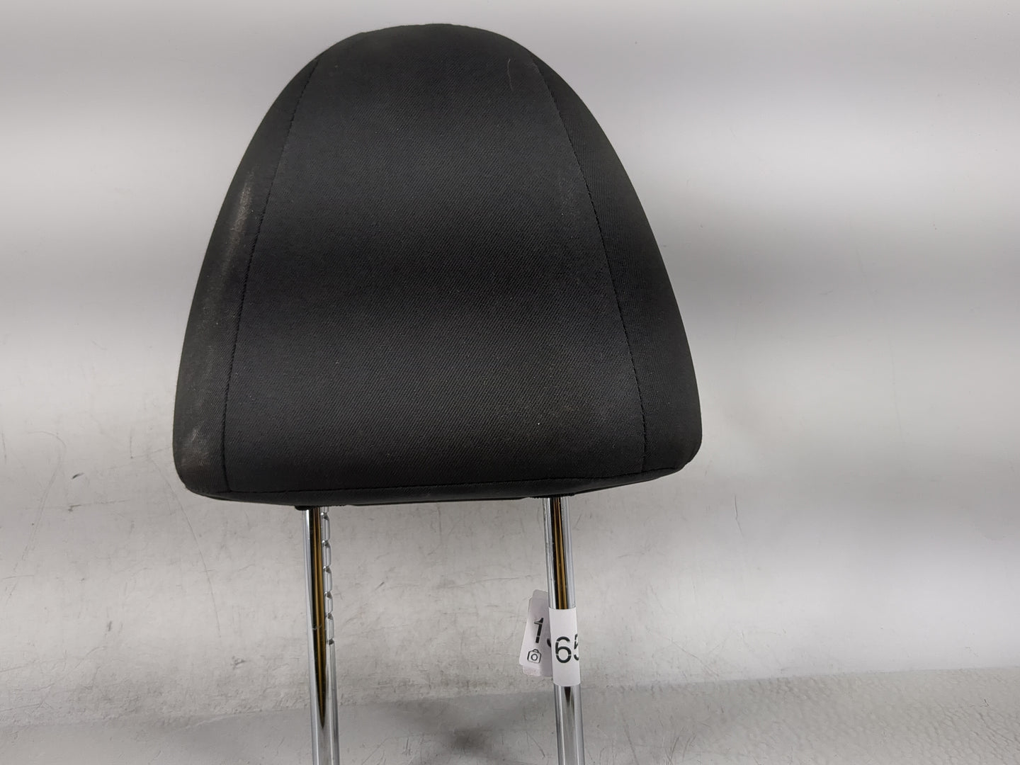 2016-2019 Nissan Versa Headrest Head Rest Front Driver Passenger Seat Fits Fits 2016 2017 2018 2019 OEM Used Auto Parts - Oe
