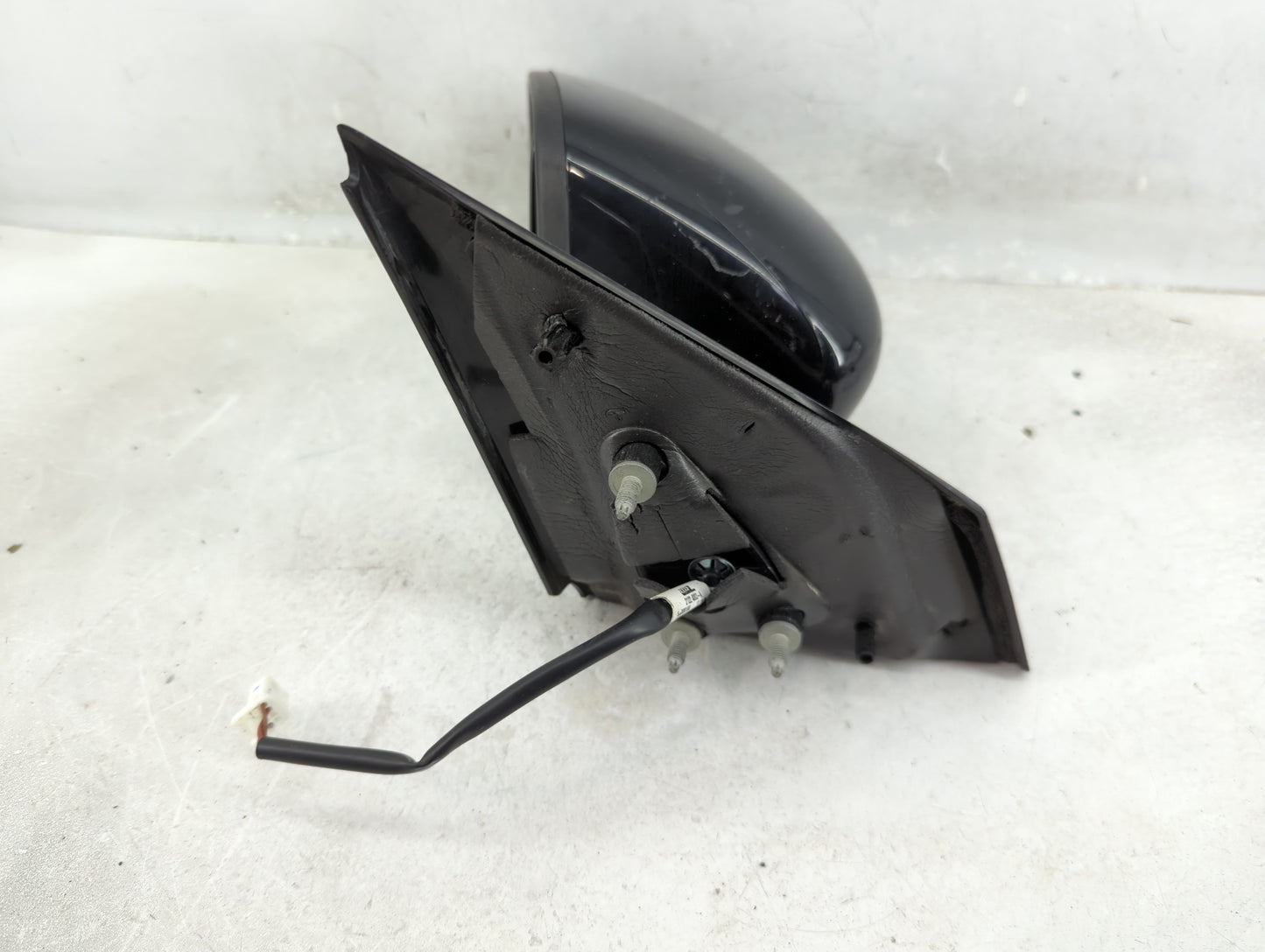 2015-2019 Nissan Versa Driver Side View Mirror - Left Door Mirror OEM Used - Oemusedautoparts1.com