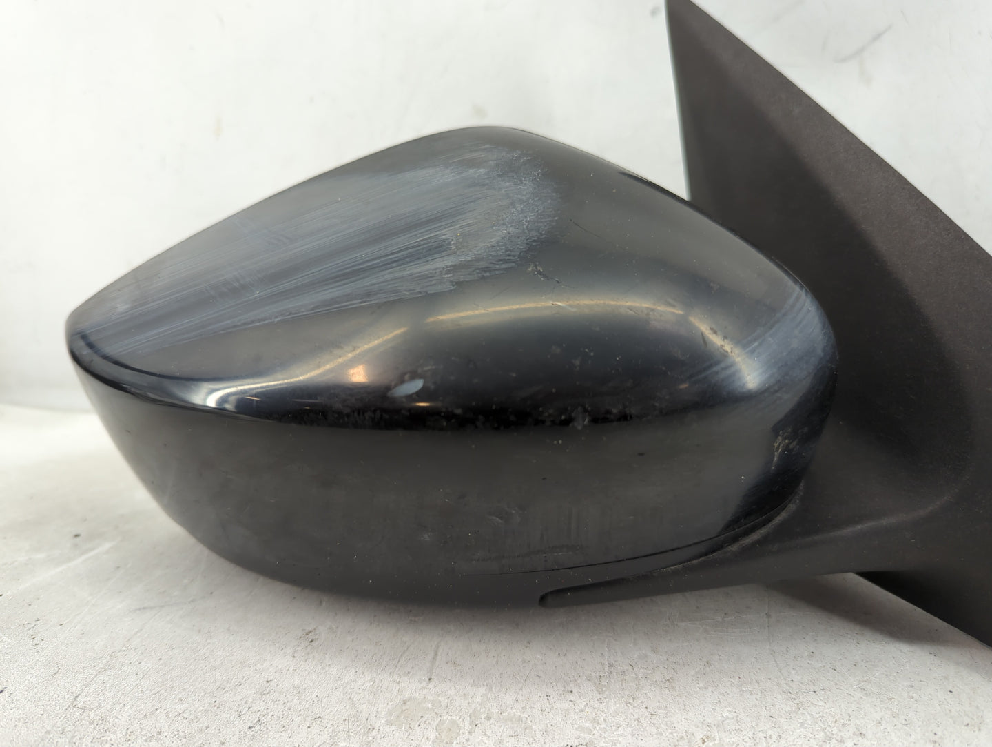 2015-2019 Nissan Versa Passenger Side View Mirror - Right Door Mirror OEM Used - Oemusedautoparts1.com