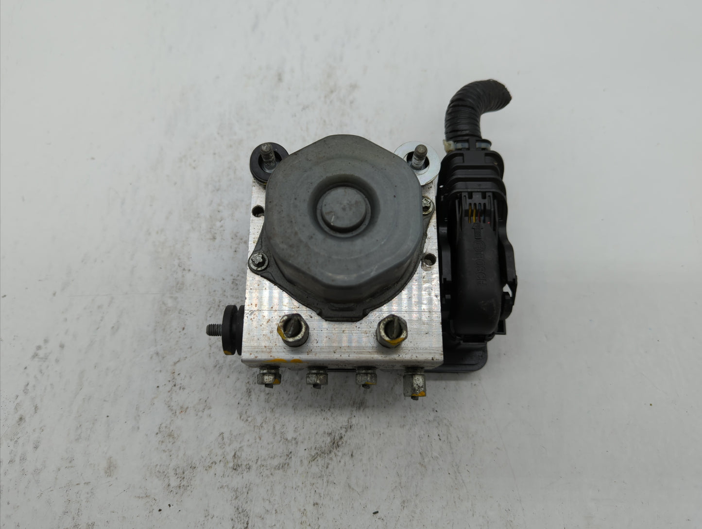2015-2019 Nissan Versa ABS Pump Control Module Replacement P/N:47660 9KS0A 47660 9KL0A Fits Fits 2015 2016 2017 2018 2019 OE