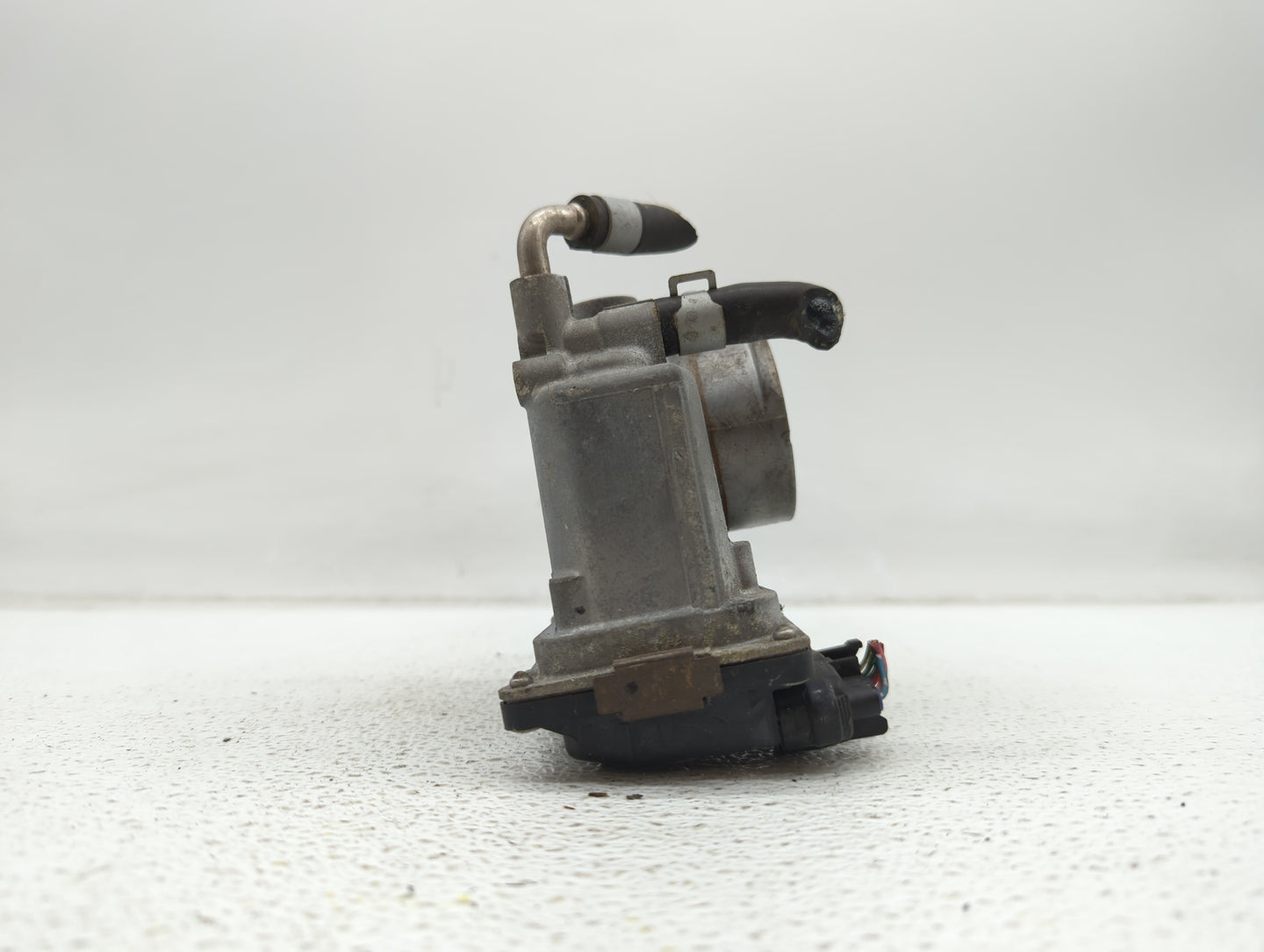 2012-2019 Nissan Versa Throttle Body P/N:3AA50-02 B 3AA50-02 C, 3AA50-02 F Fits Fits 2012 2013 2014 2015 2016 2017 2018 2019