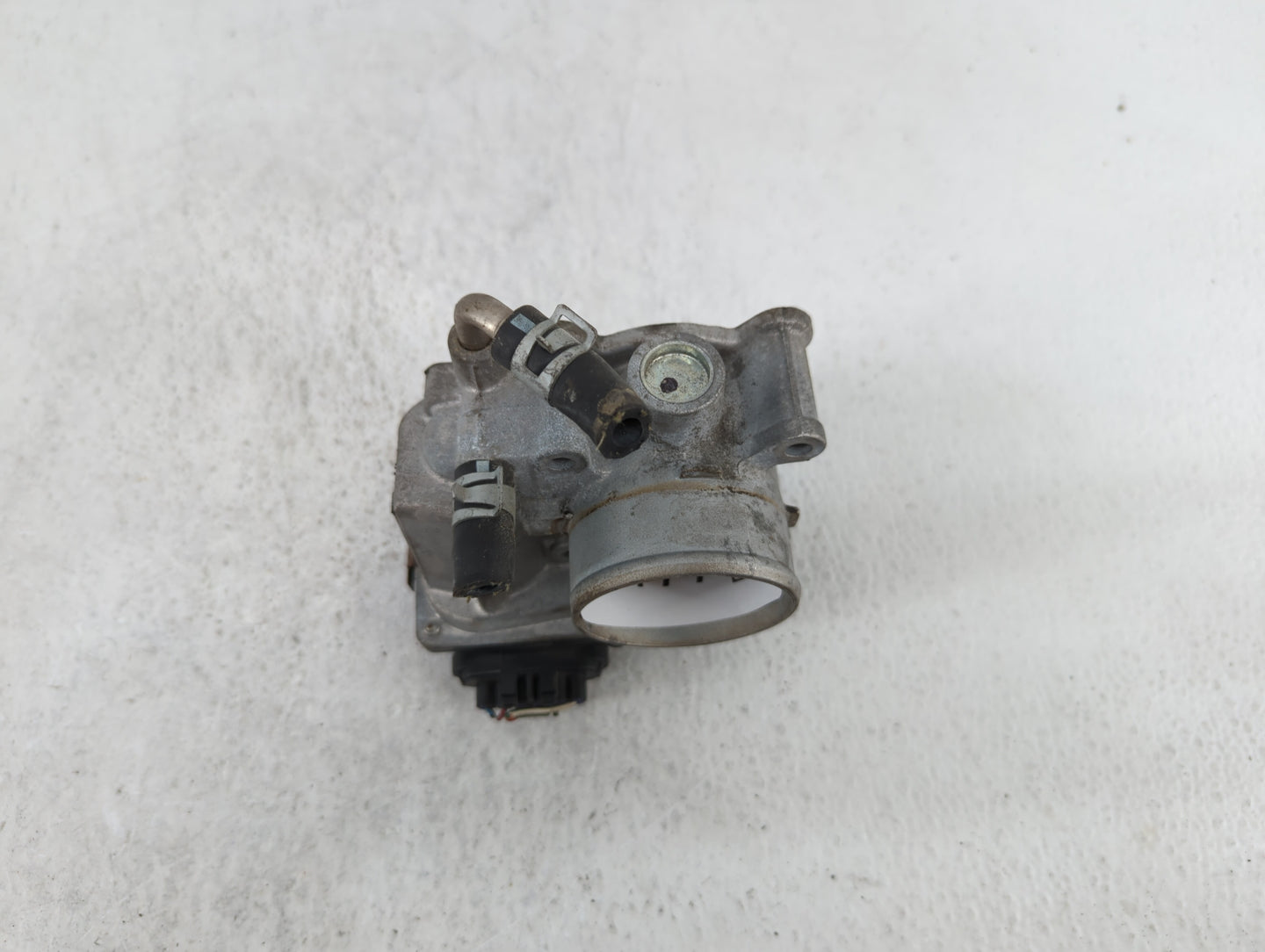 2012-2019 Nissan Versa Throttle Body P/N:3AA50-02 G 3AA50-02 B, 3AA50-02 C Fits Fits 2012 2013 2014 2015 2016 2017 2018 2019