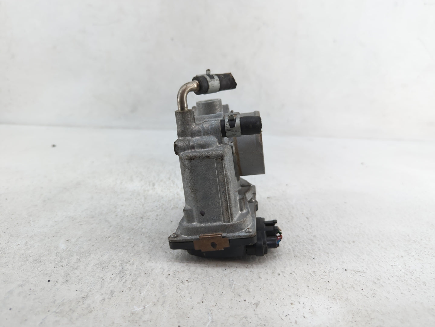 2012-2019 Nissan Versa Throttle Body P/N:3AA50-02 G 3AA50-02 B, 3AA50-02 C Fits Fits 2012 2013 2014 2015 2016 2017 2018 2019