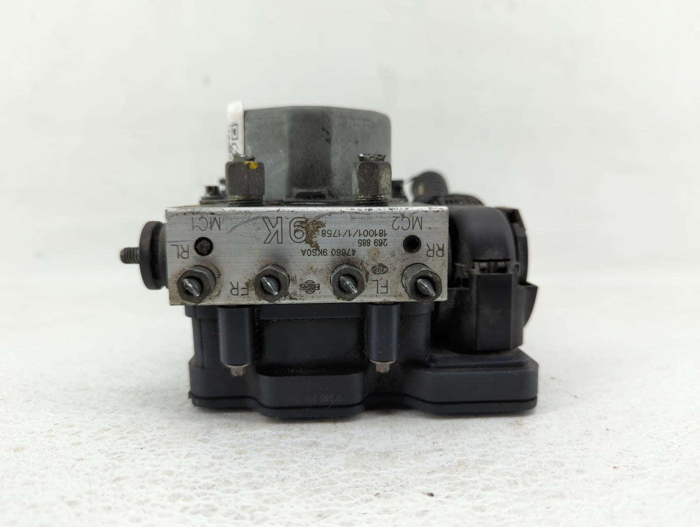2015-2019 Nissan Versa ABS Pump Control Module Replacement P/N:47660 9KL0A 47660 9KS0A Fits Fits 2015 2016 2017 2018 2019 OE