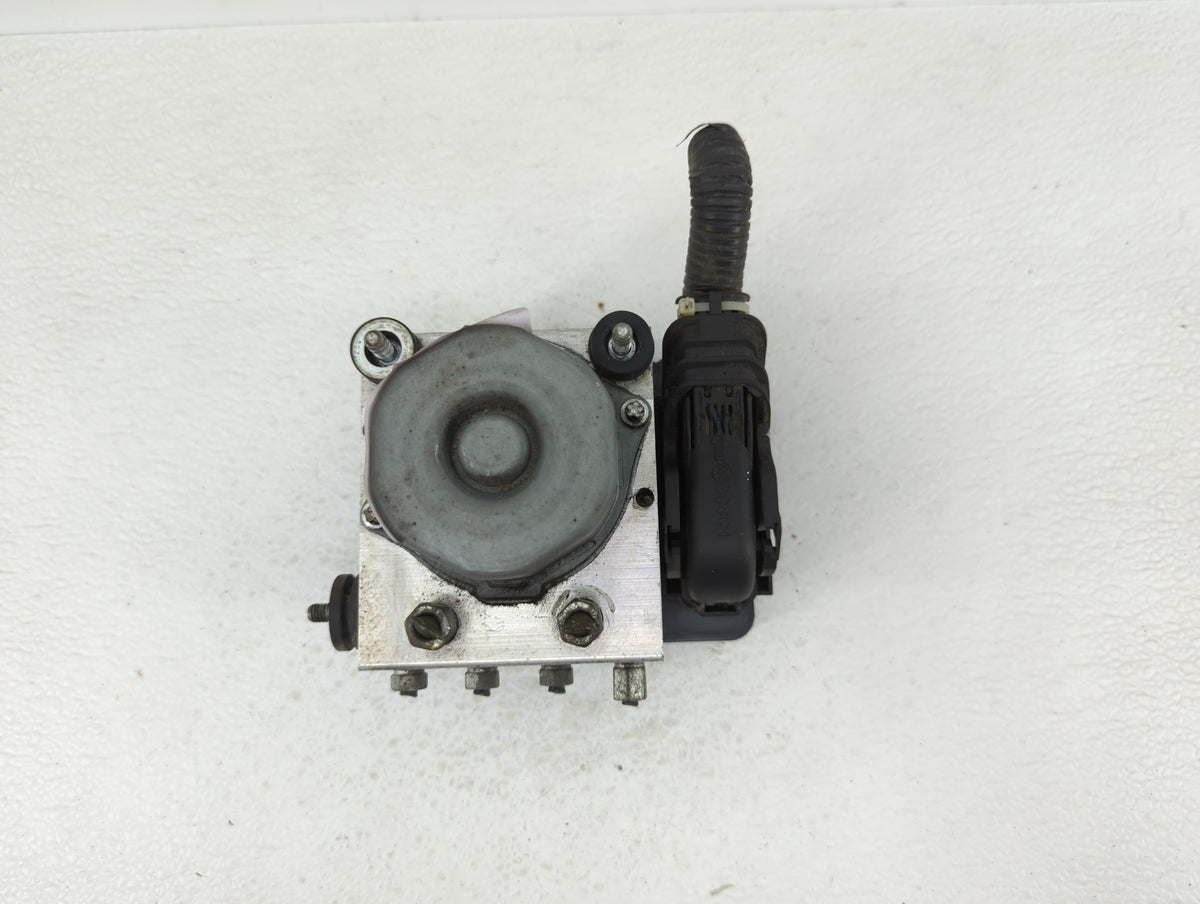 2015-2019 Nissan Versa Anti-Lock Brake ABS Pump Module Actuator OEM P/N:47660 9KL0A 47660 9KS0A Fits Fits 2015 2016 2017 201