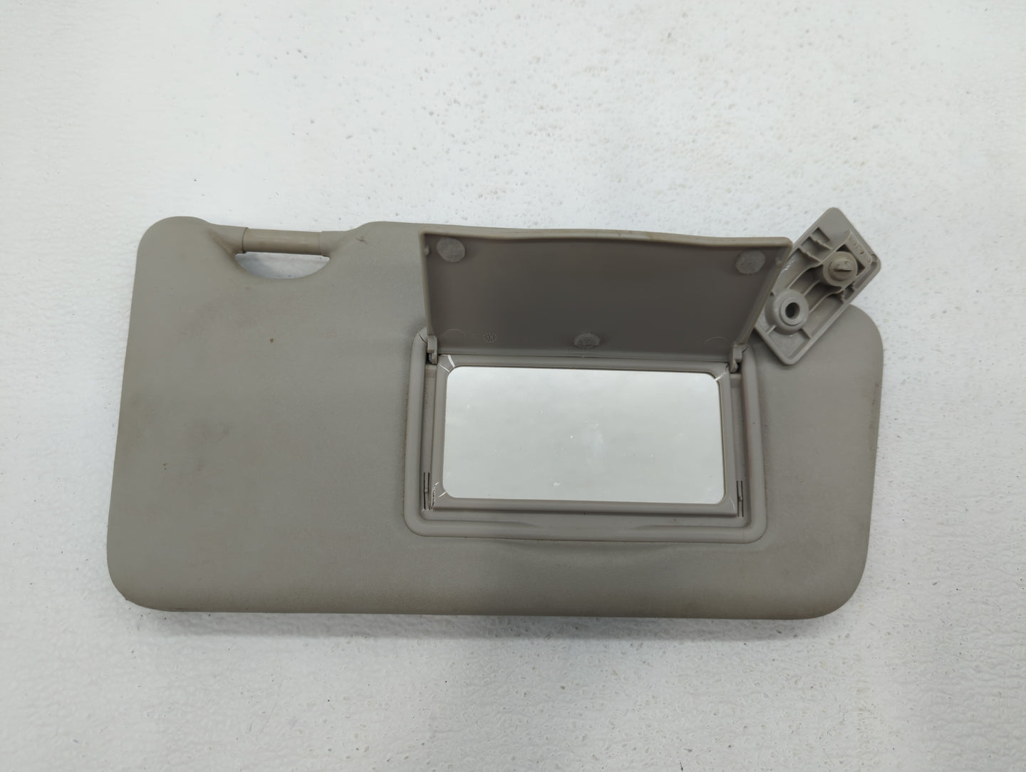 2016-2019 Nissan Versa Sun Visor Shade Replacement Passenger Right Mirror Fits Fits 2015 2016 2017 2018 2019 OEM Used Auto P
