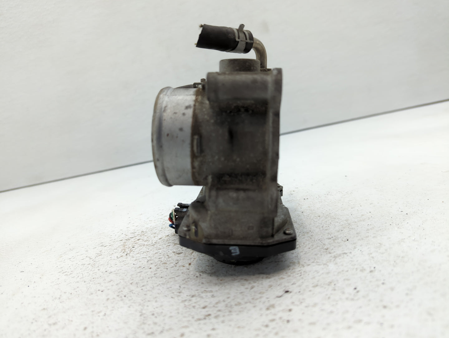 2012-2019 Nissan Versa Throttle Body P/N:3AA50-02 H 3AA50-02 E Fits Fits 2012 2013 2014 2015 2016 2017 2018 2019 OEM Used Au