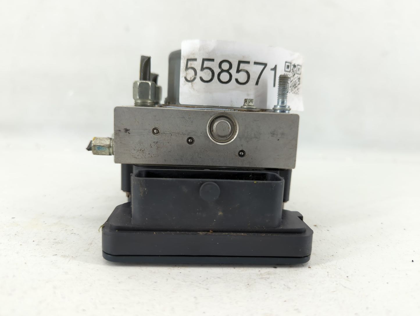 2015-2019 Nissan Versa ABS Pump Control Module Replacement P/N:47660 9KL0A 47660 9KS0A Fits Fits 2015 2016 2017 2018 2019 OE