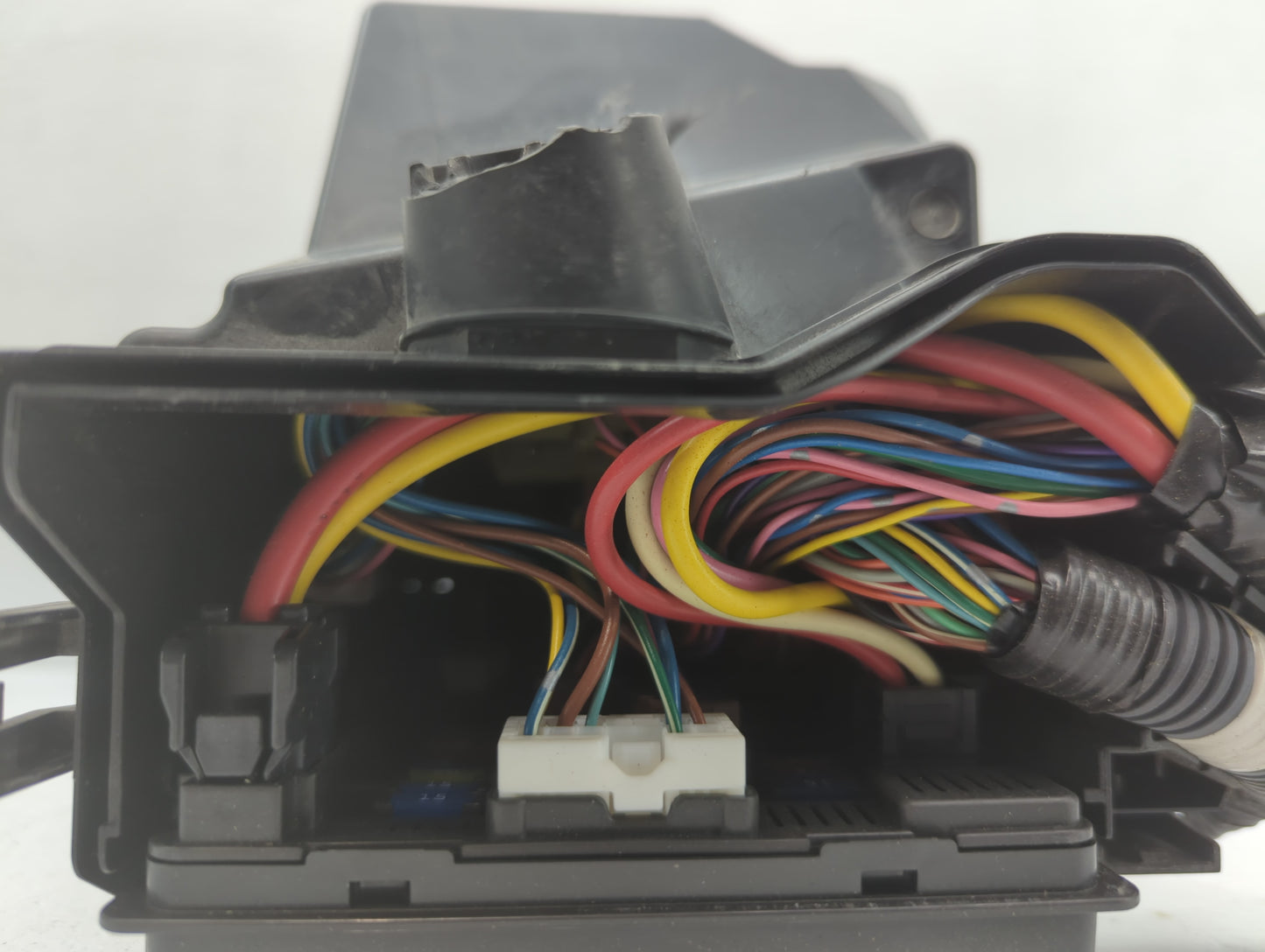 2013-2019 Nissan Versa Fusebox Fuse Box Panel Relay Module P/N:284B8 1HA0B Fits Fits 2013 2014 2015 2016 2017 2018 2019 OEM 