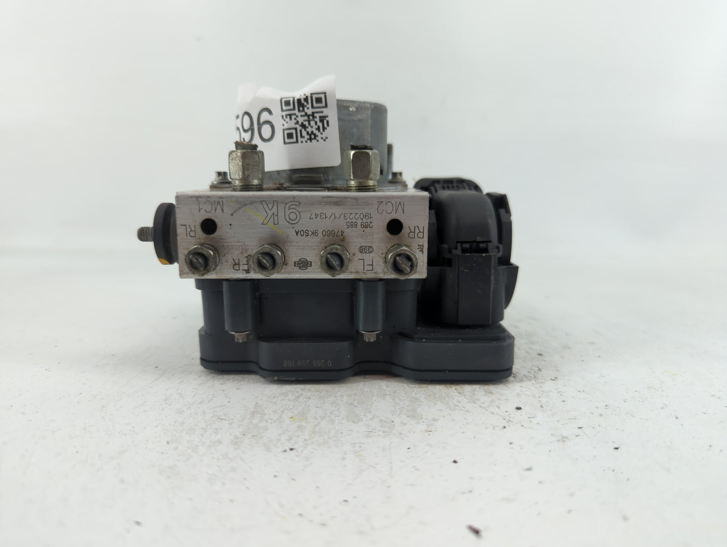 2015-2019 Nissan Versa ABS Pump Control Module Replacement P/N:47660 9KS0A Fits Fits 2015 2016 2017 2018 2019 OEM Used Auto 