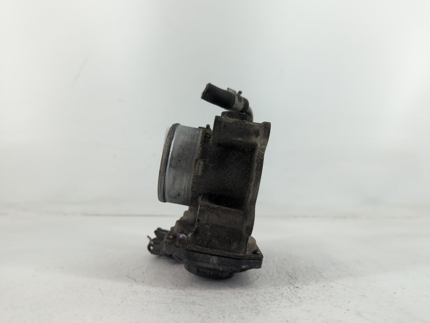 2012-2019 Nissan Versa Throttle Body P/N:B0880 9A14, 3AA50-02 I Fits Fits 2012 2013 2014 2015 2016 2017 2018 2019 OEM Used A