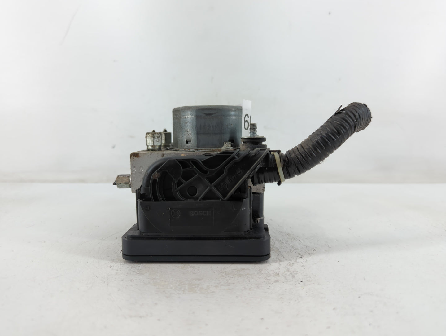 2015-2019 Nissan Versa ABS Pump Control Module Replacement P/N:47660 9KS0A Fits Fits 2015 2016 2017 2018 2019 OEM Used Auto 