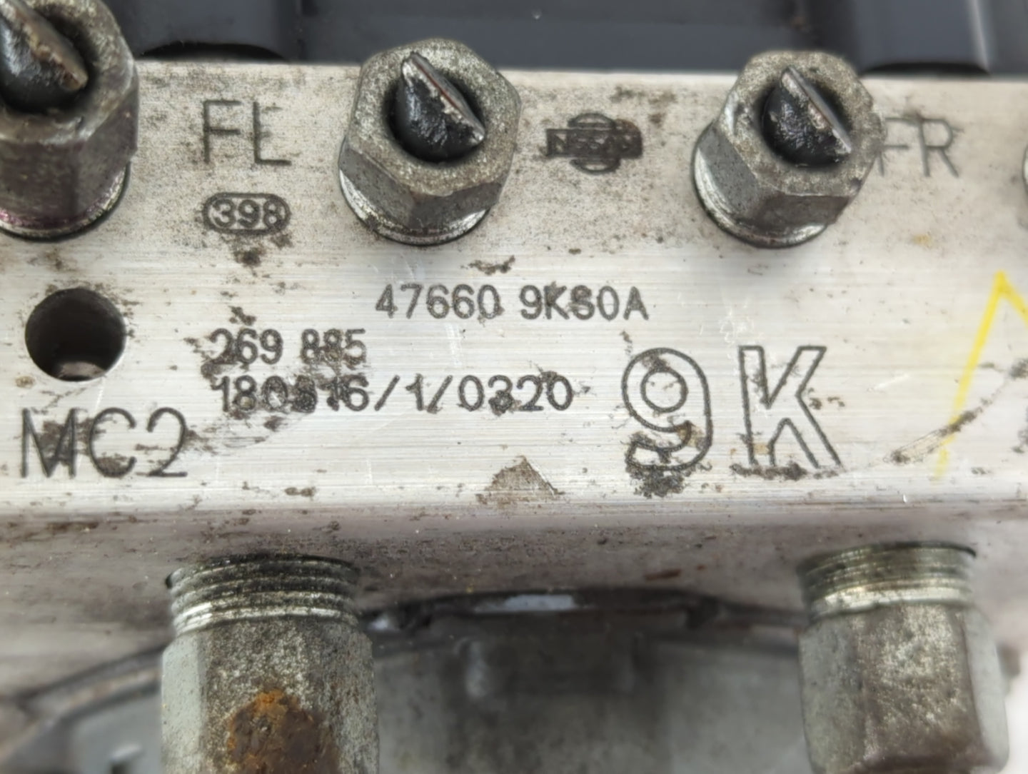 2015-2019 Nissan Versa ABS Pump Control Module Replacement P/N:47660 9KS0A Fits Fits 2015 2016 2017 2018 2019 OEM Used Auto 