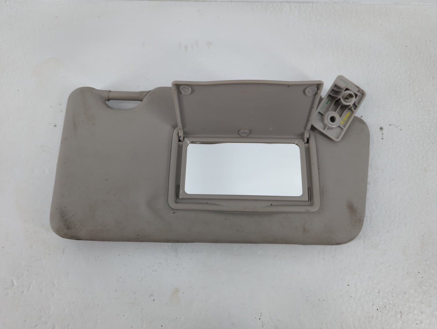 2016-2019 Nissan Versa Sun Visor Shade Replacement Passenger Right Mirror Fits Fits 2015 2016 2017 2018 2019 OEM Used Auto P