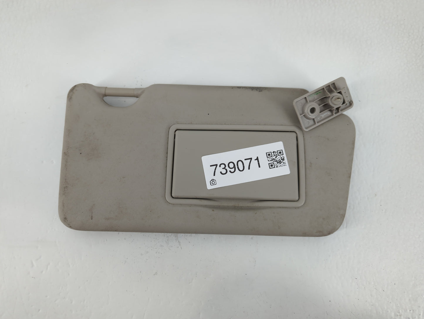 2016-2019 Nissan Versa Sun Visor Shade Replacement Passenger Right Mirror Fits Fits 2015 2016 2017 2018 2019 OEM Used Auto P