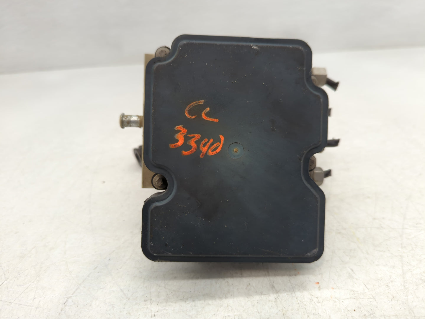 2015-2019 Nissan Versa ABS Pump Control Module Replacement P/N:0265956531 2265106527 Fits Fits 2015 2016 2017 2018 2019 OEM 